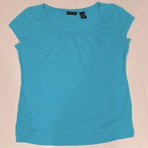 New York & Company Blue Short Sleeve Tee
